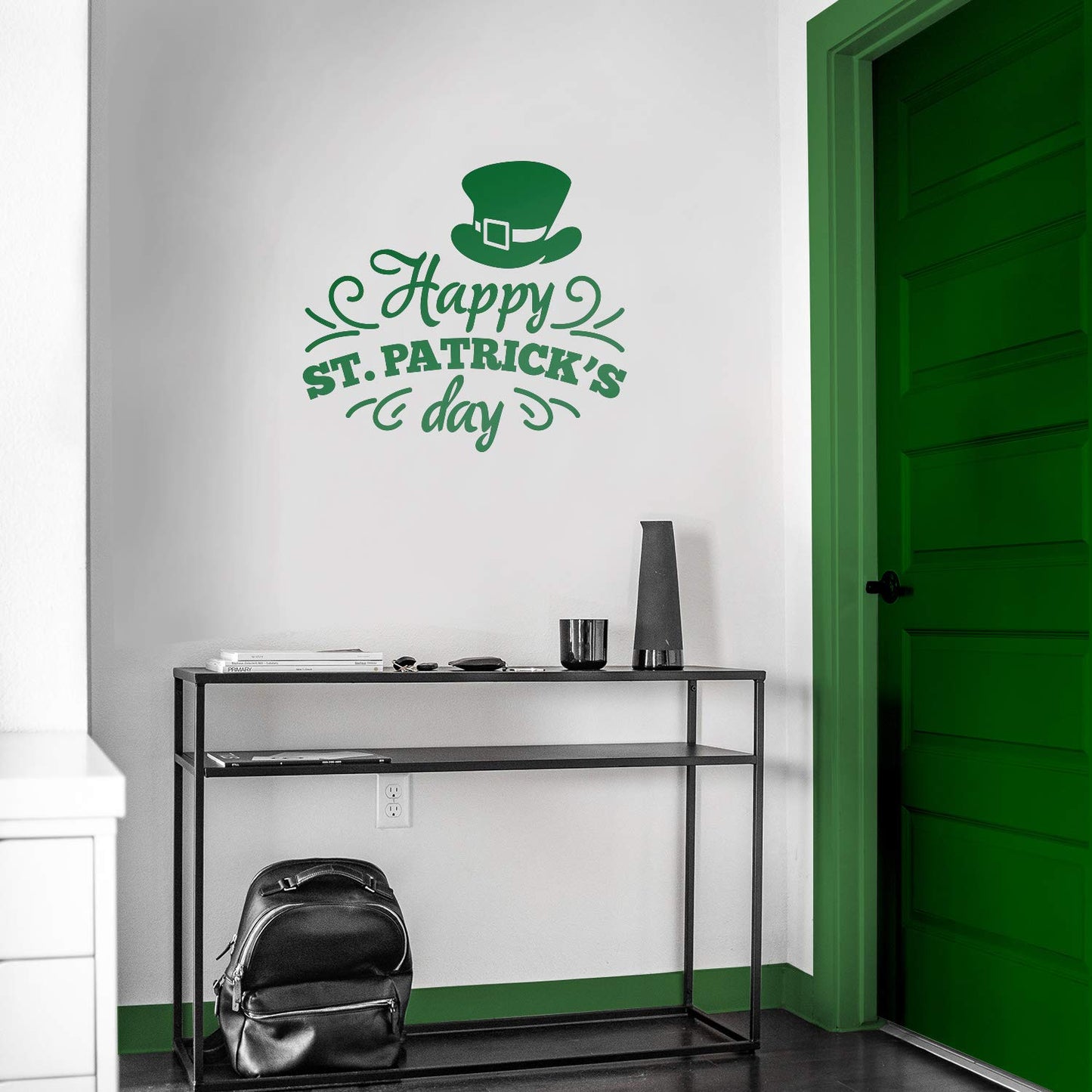 St Patrick’s Day Vinyl Wall Art Decal - Happy St Patrick’s Day - 20" x 23" - St Patty’s Holiday Home Living Room Bedroom Sticker - Indoor Outdoor Office Workplace Apartment Decor