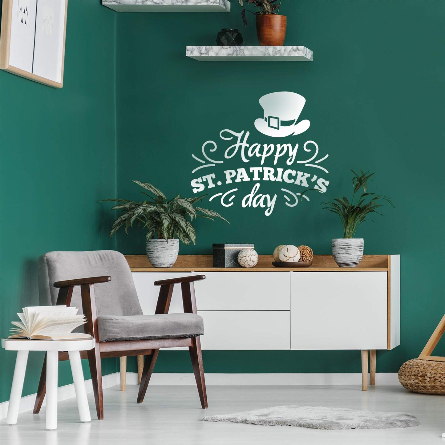 St Patrick’s Day Vinyl Wall Art Decal - Happy St Patrick’s Day - 20" x 23" - St Patty’s Holiday Home Living Room Bedroom Sticker - Indoor Outdoor Office Workplace Apartment Decor