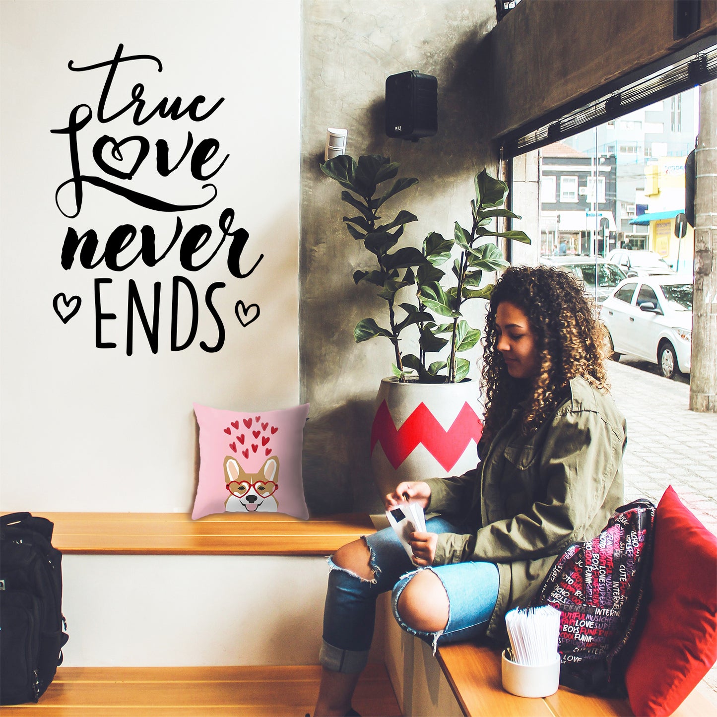 Valentines Day Vinyl Wall Art Decal - True Love Never Ends - 31" x 21" - Valentine’s Home Living Room Bedroom Sticker - Indoor Outdoor Positive Household Couples Apartment Decor