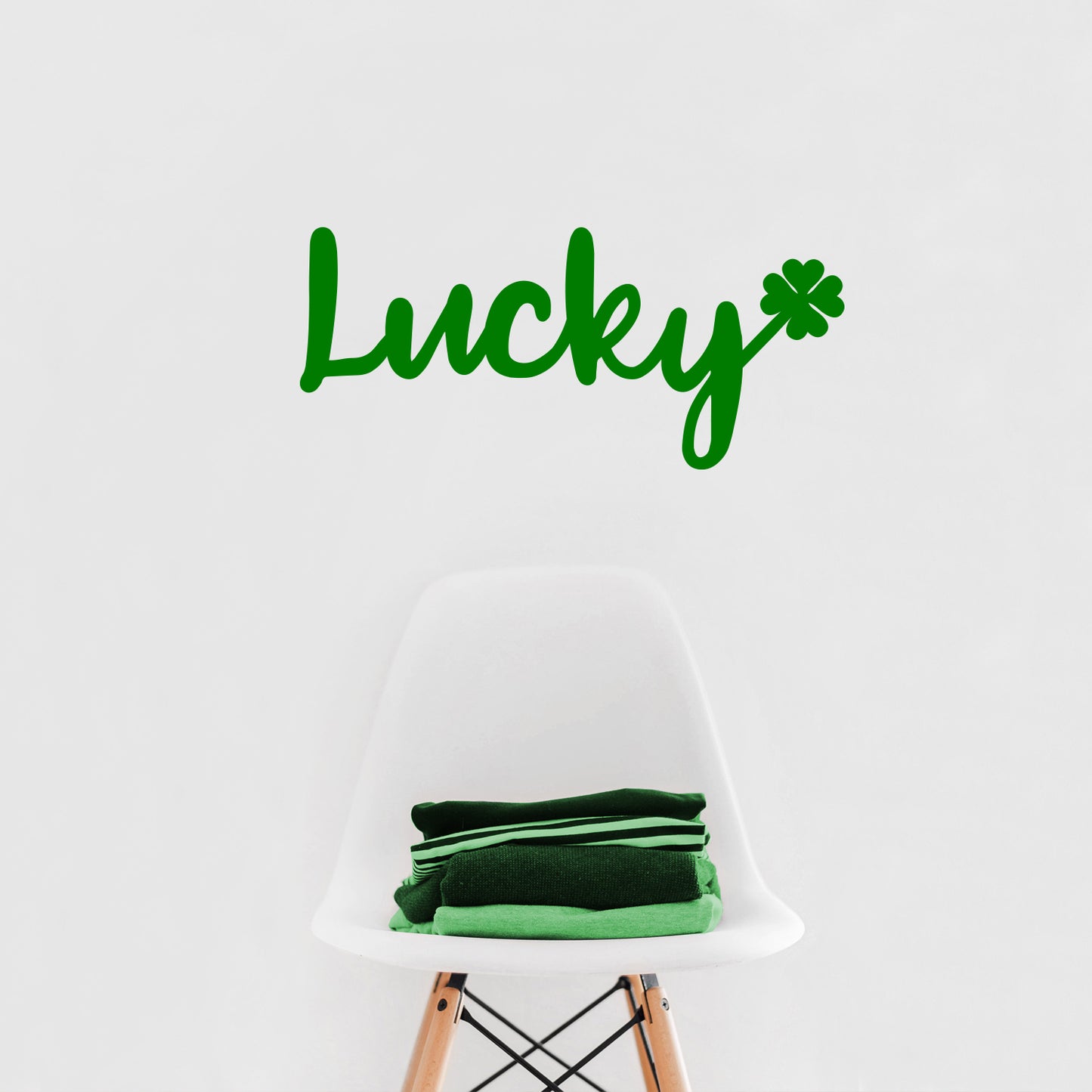 St Patrick’s Day Vinyl Wall Art Decal - Lucky Clover - 10" x 22.5" - St Patty’s Holiday Modern Coffee Shop Home Living Room Bedroom - Trendy Office Work Apartment Indoor Decor